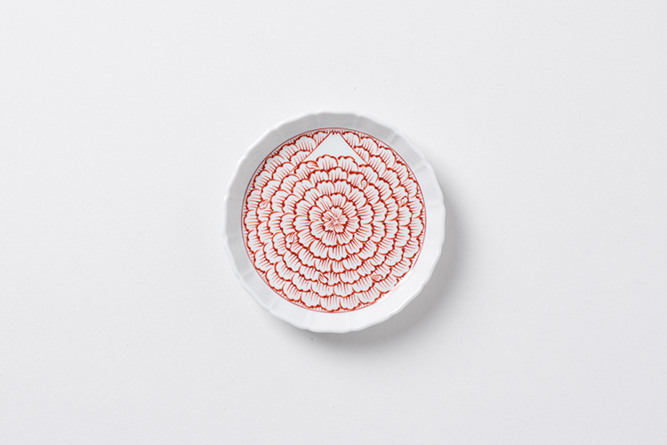 赤絵花弁富士山図 “桔梗渕4寸皿”